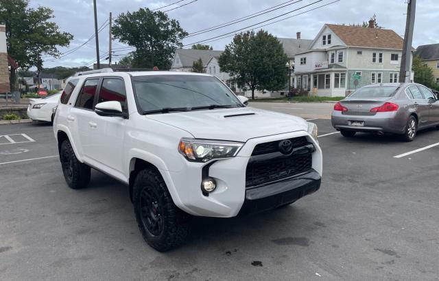 Toyota 4runner sr (2015)
