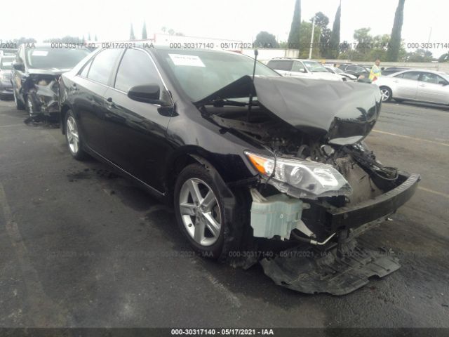 Toyota Camry (2013)
