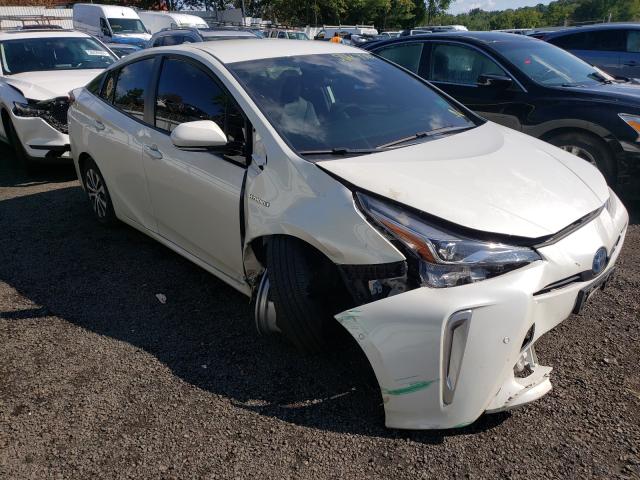 Toyota Prius le (2020)
