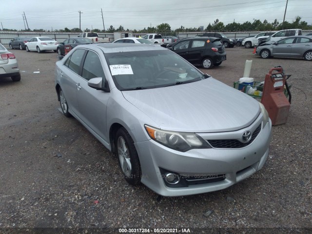 Toyota Camry (2012)