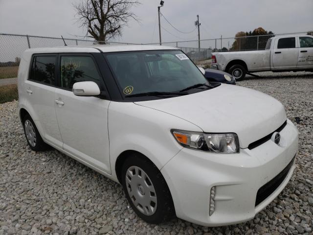 Toyota Scion xb (2015)