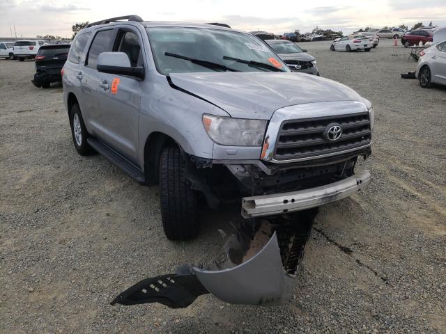 Toyota Sequoia sr (2013)