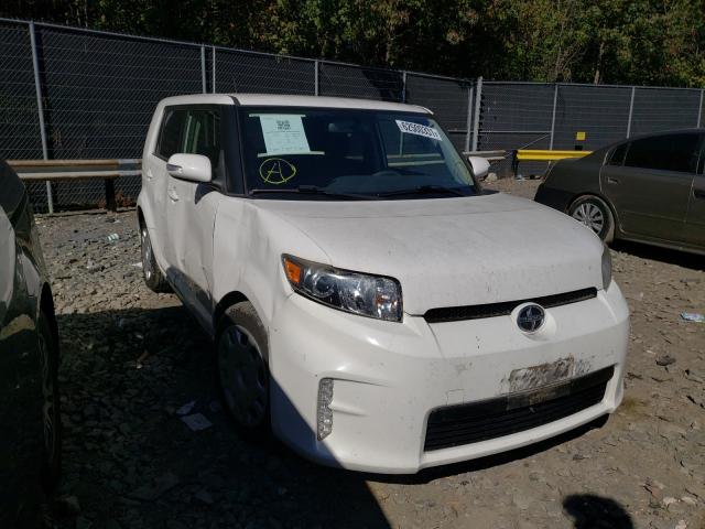 Toyota Scion xb (2015)
