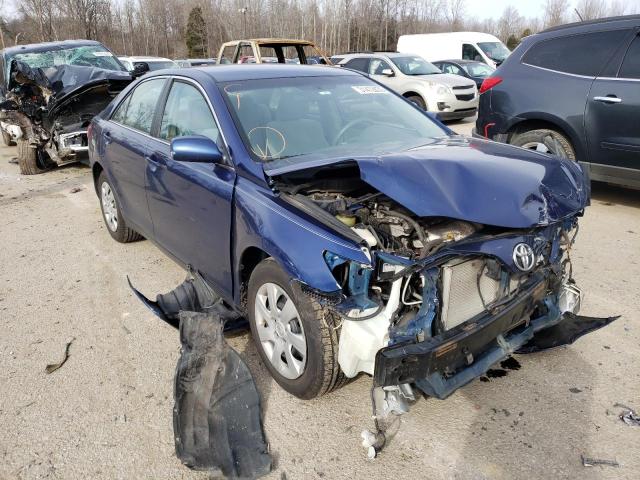 Toyota Camry base (2010)