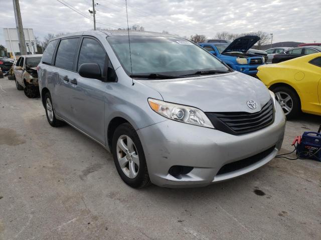 Toyota Sienna bas (2011)