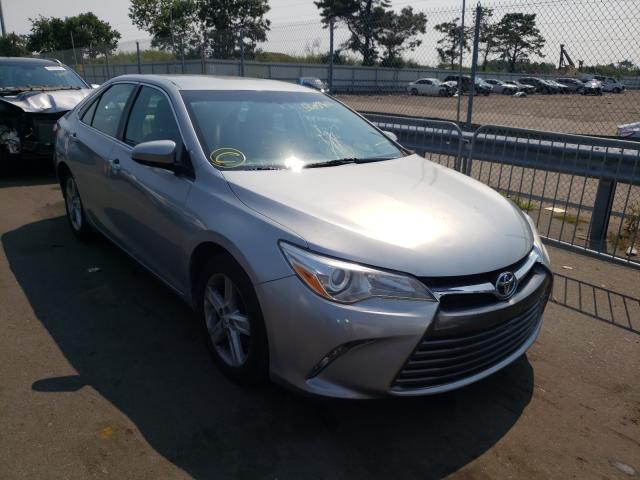 Toyota Camry hybr (2015)
