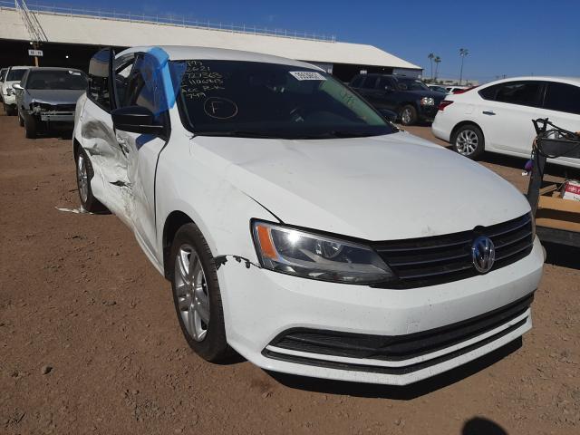 Volkswagen Jetta base (2015)