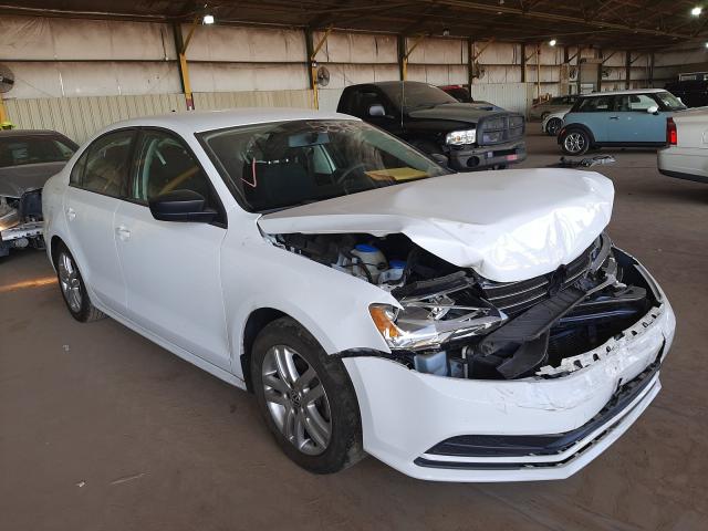 Volkswagen Jetta base (2015)