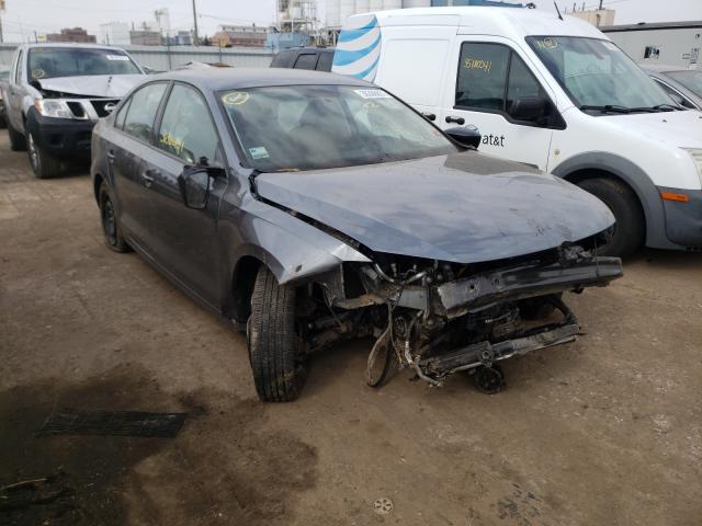 Volkswagen Jetta base (2015)