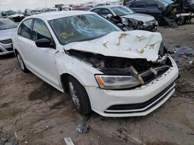 Volkswagen Jetta base (2015)