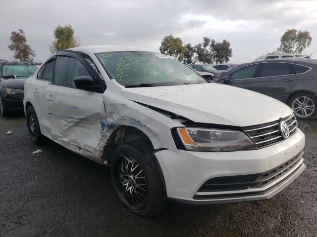 Volkswagen Jetta base (2015)