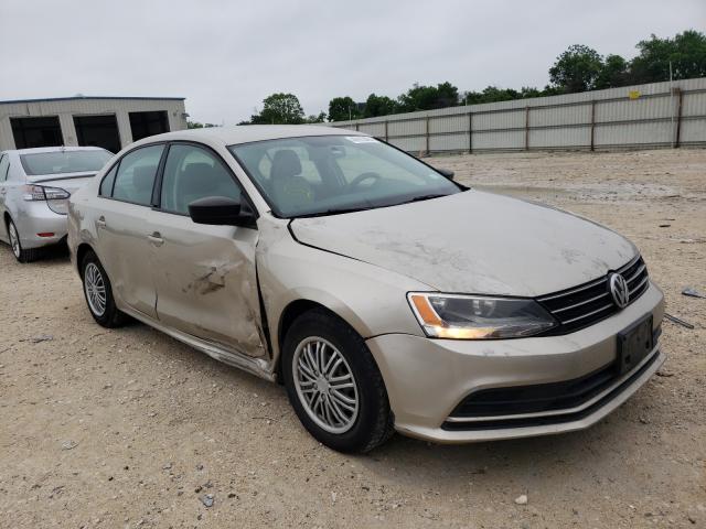 Volkswagen Jetta base (2015)