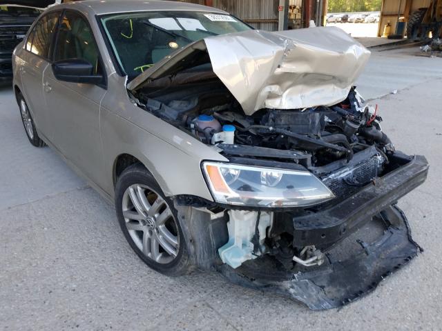 Volkswagen Jetta base (2015)