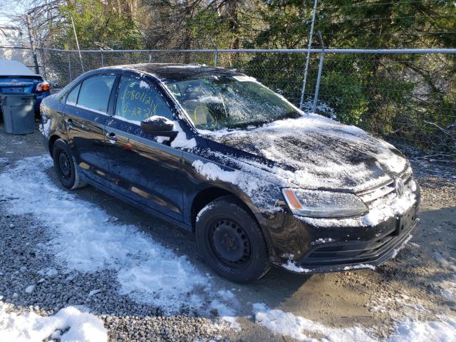 Volkswagen Jetta base (2015)