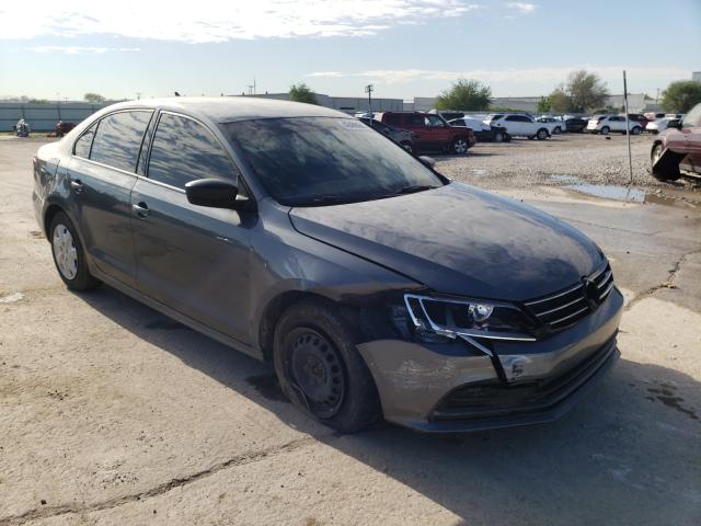 Volkswagen Jetta base (2015)