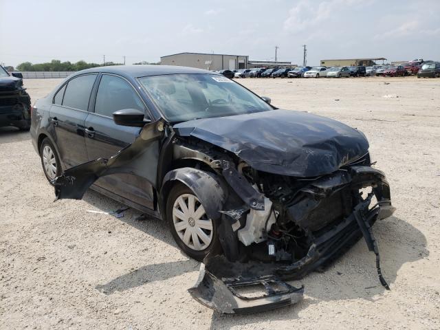 Volkswagen Jetta base (2015)