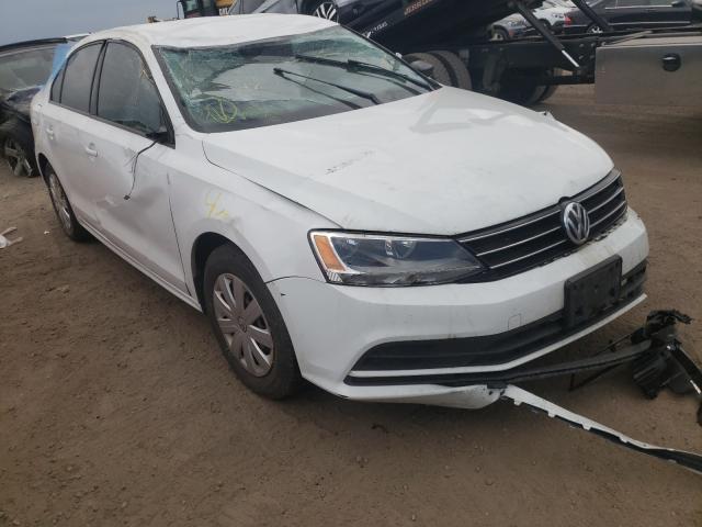 Volkswagen Jetta base (2015)