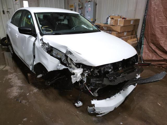 Volkswagen Jetta base (2015)