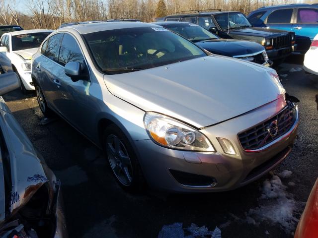 Volvo S60 t5 (2012)