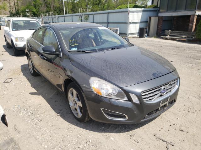 Volvo S60 t5 (2012)