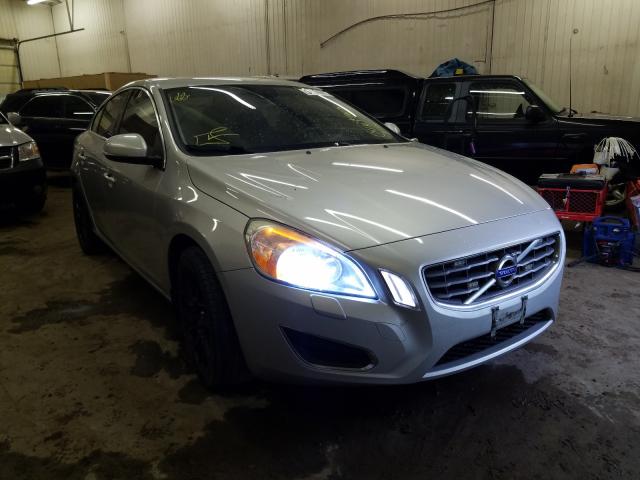 Volvo S60 t5 (2012)