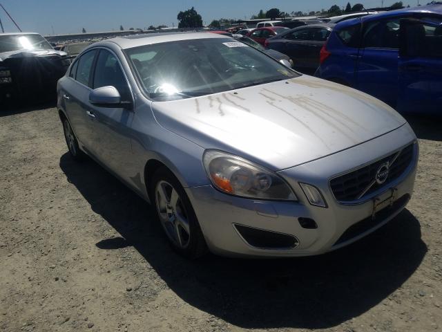 Volvo S60 t5 (2012)
