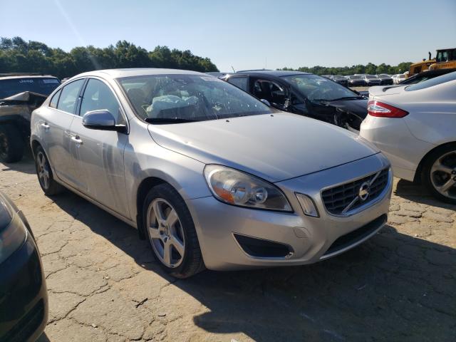 Volvo S60 t5 (2012)