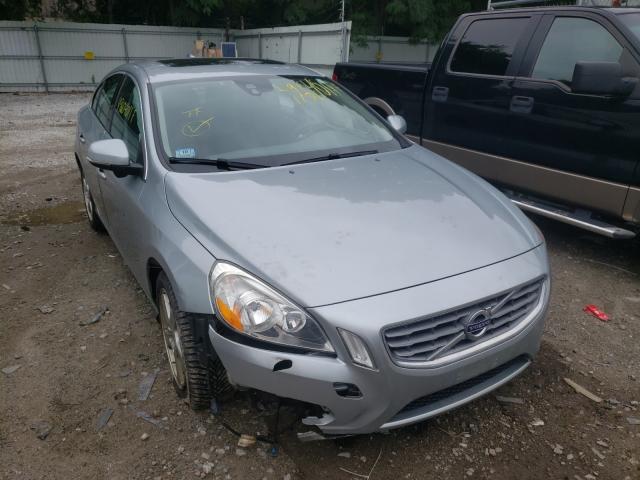 Volvo S60 t5 (2013)
