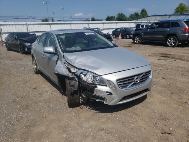 Volvo S60 t5 (2012)
