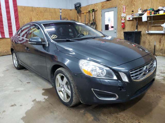 Volvo S60 t5 (2013)