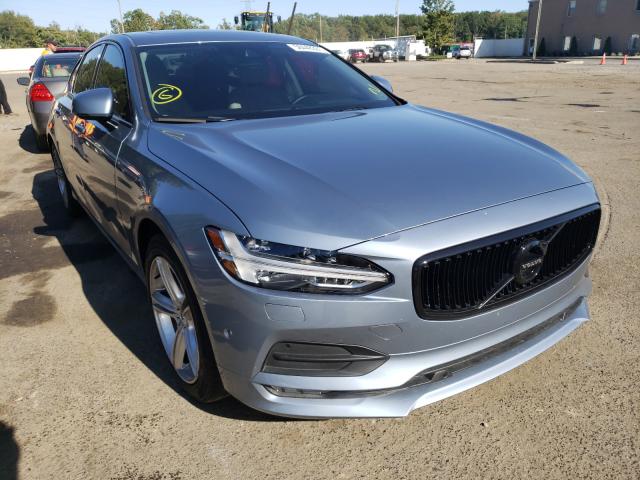 Volvo S90 t5 mom (2017)