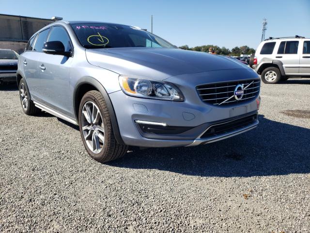 Volvo V60 cross (2018)