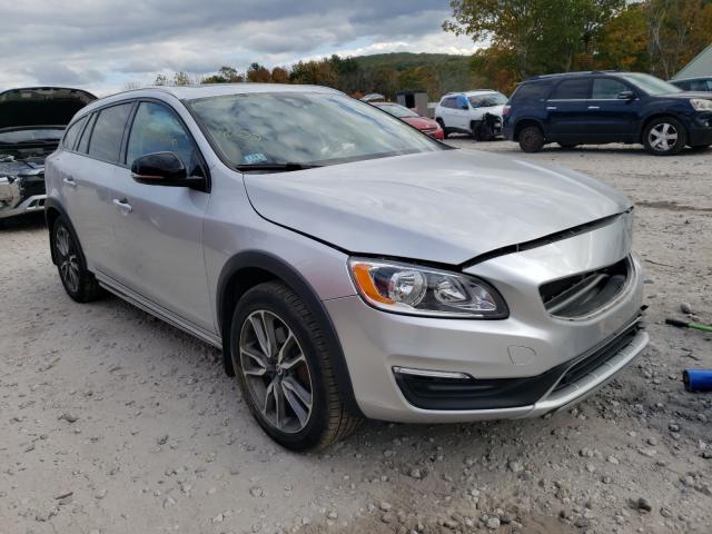 Volvo V60 cross (2018)