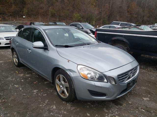 Volvo S60 t5 (2013)