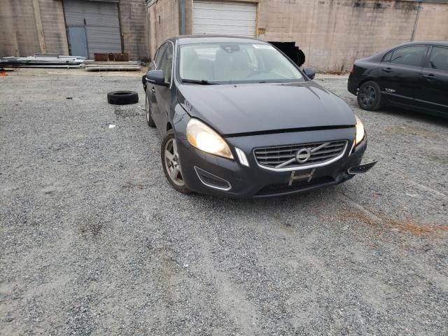Volvo S60 t5 (2012)