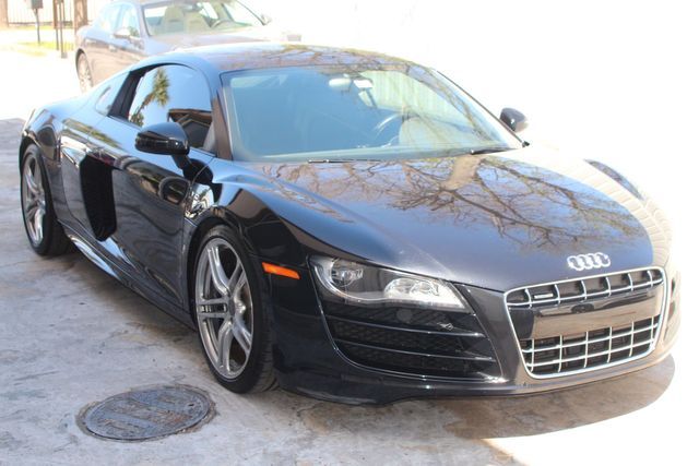Audi R8 (2012)