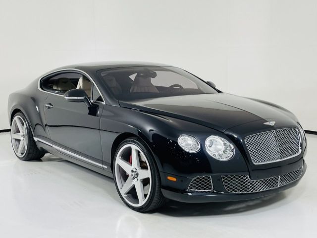 Bentley Continental gt (2012)