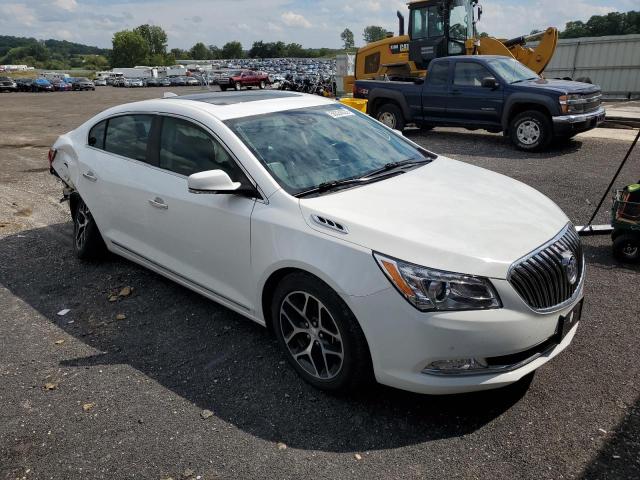 Buick Lacrosse s (2016)