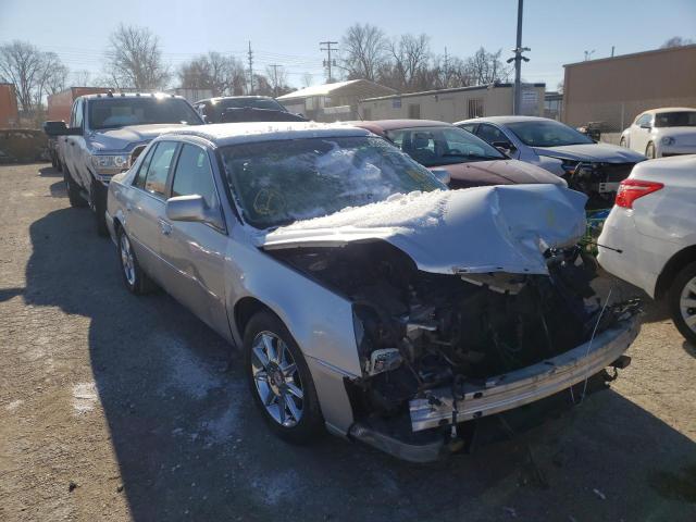 Cadillac Dts luxury (2010)