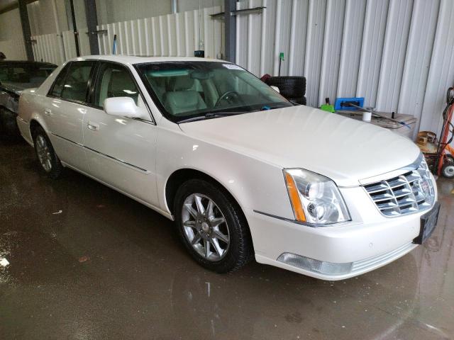 Cadillac Dts luxury (2010)