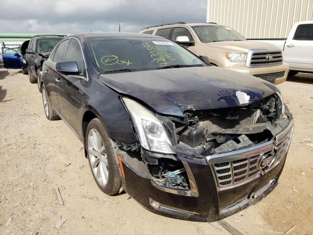 Cadillac Xts luxury (2013)