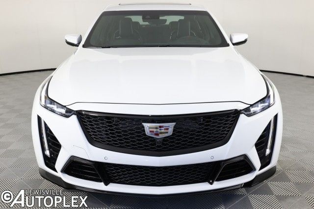 Cadillac Ct5-v (2022)