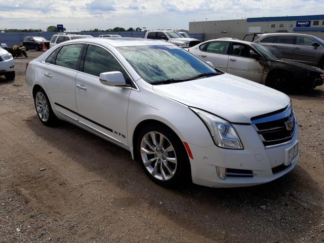 Cadillac Xts luxury (2016)