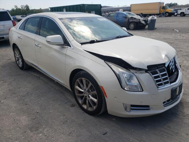 Cadillac Xts luxury (2014)