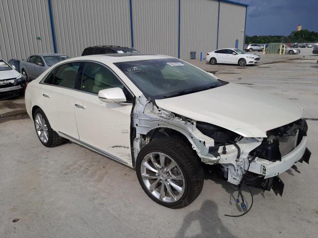 Cadillac Xts luxury (2014)