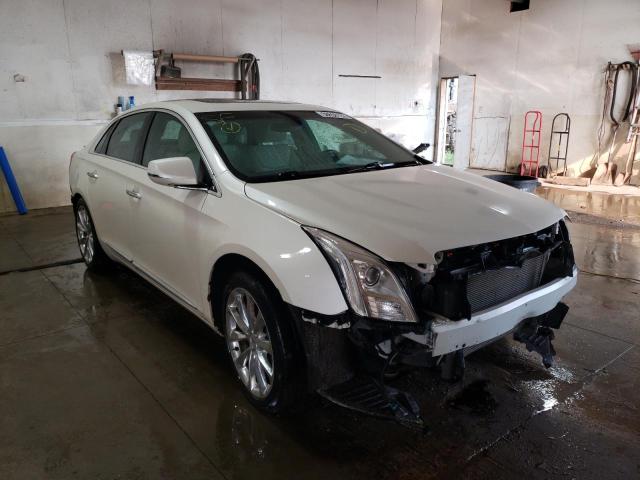 Cadillac Xts luxury (2014)