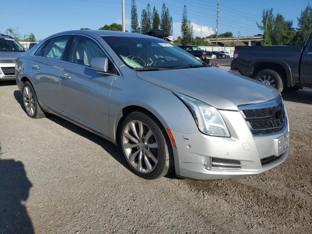 Cadillac Xts luxury (2017)