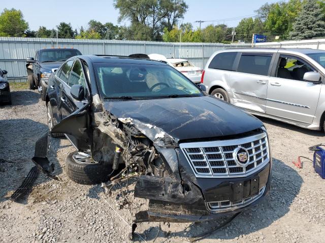 Cadillac Xts luxury (2014)