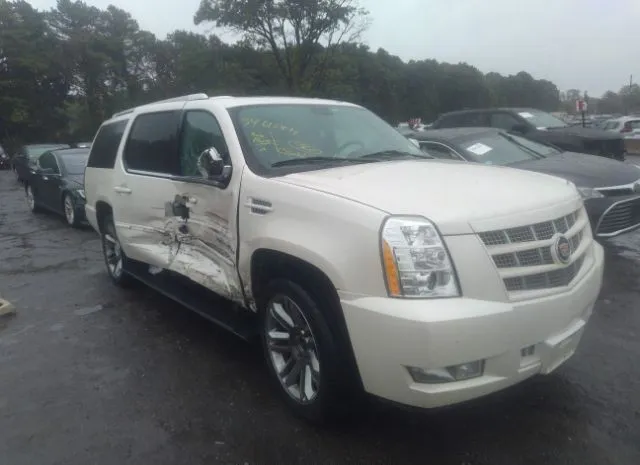 Cadillac Escalade esv (2013)