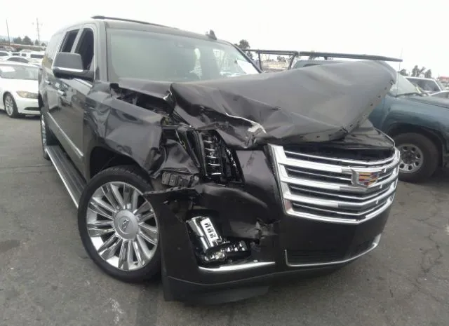 Cadillac Escalade esv (2017)
